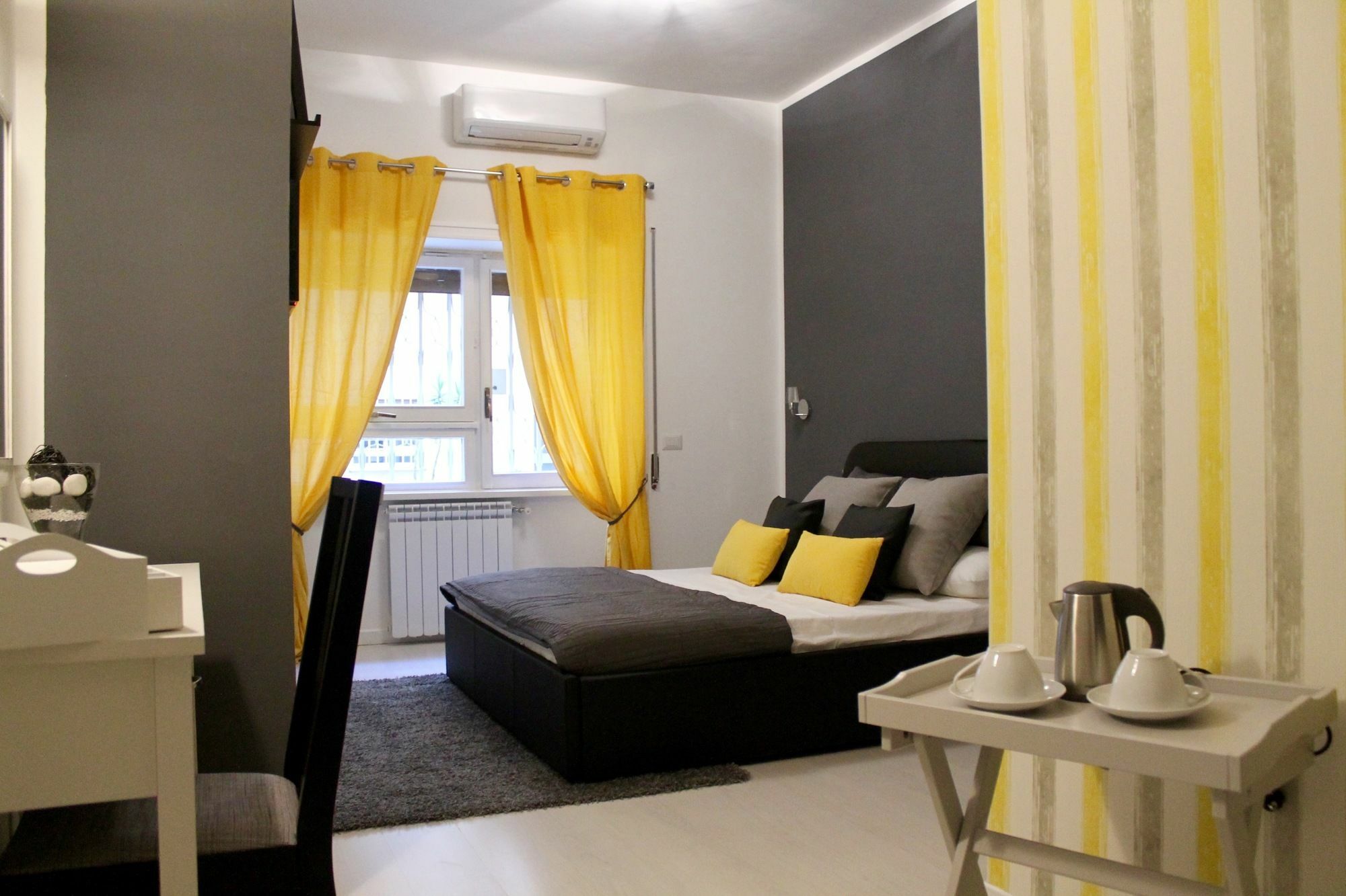 Le Coq Bed & Breakfast Roma